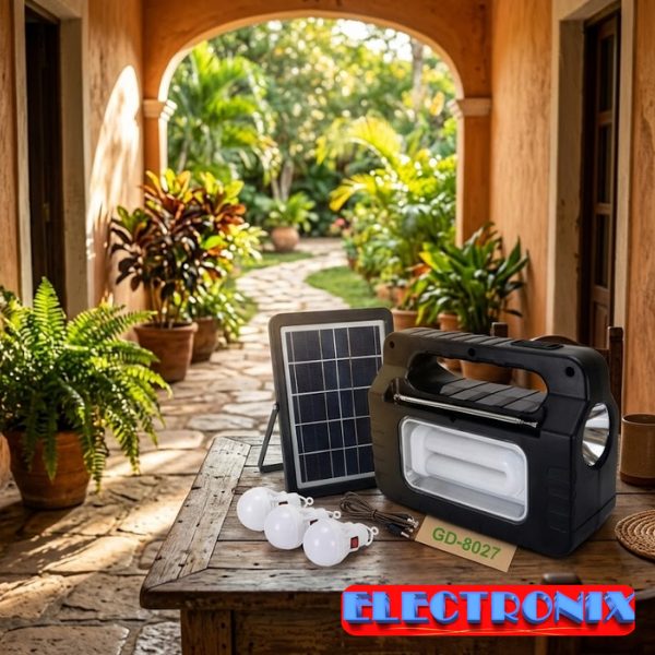 Sistema de Luz Solar Portátil FCC GD-8027 4500mAh con 3 Bombillos, Radio FM y Power Bank